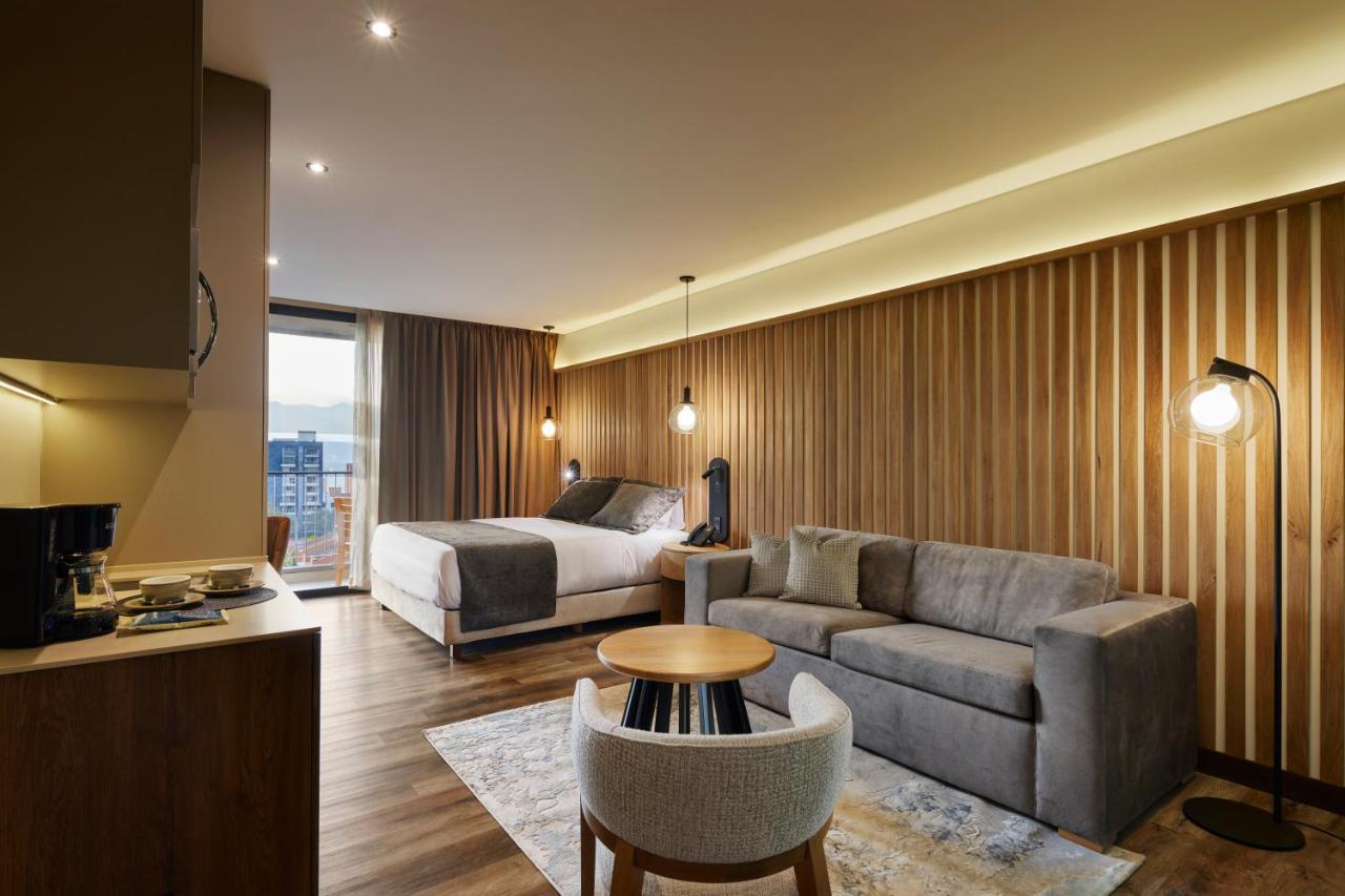 Blues Hotel